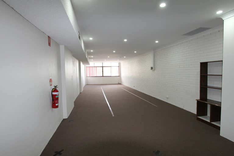 Suite 3, 11 Patrick Street Campbelltown NSW 2560 - Image 1