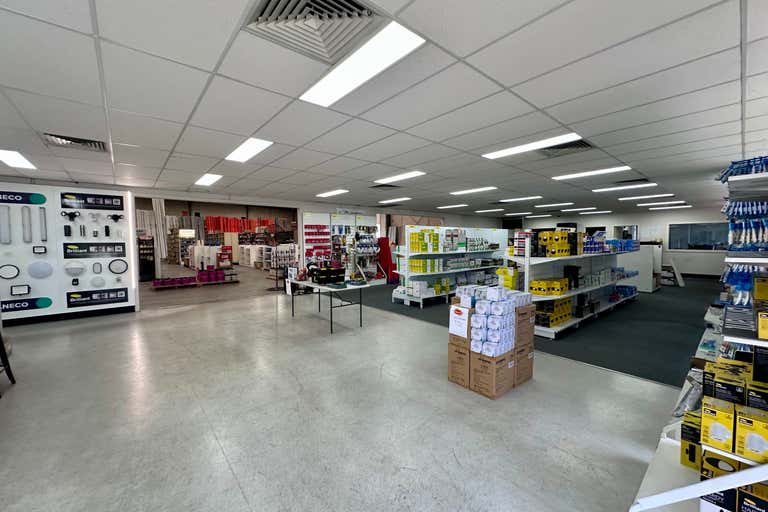 844 Mountain Highway Bayswater VIC 3153 - Image 2