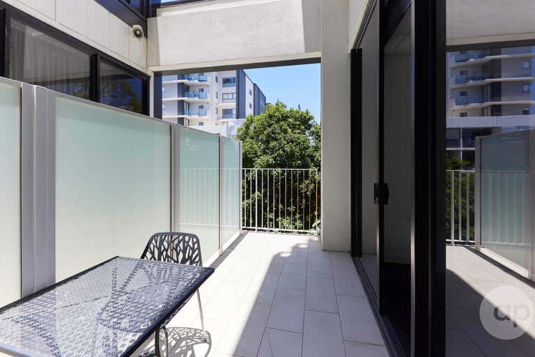 The Johnson, Suite T25, 477 Boundary Street Spring Hill QLD 4000 - Image 2