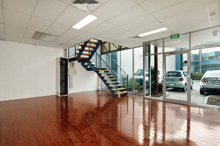 2/200 Turner Street Port Melbourne VIC 3207 - Image 2