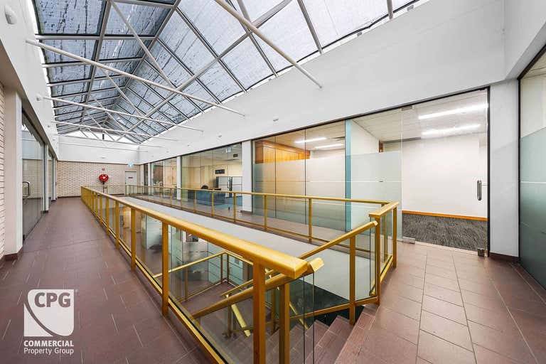 Suites/29-31 Croydon Street Cronulla NSW 2230 - Image 3