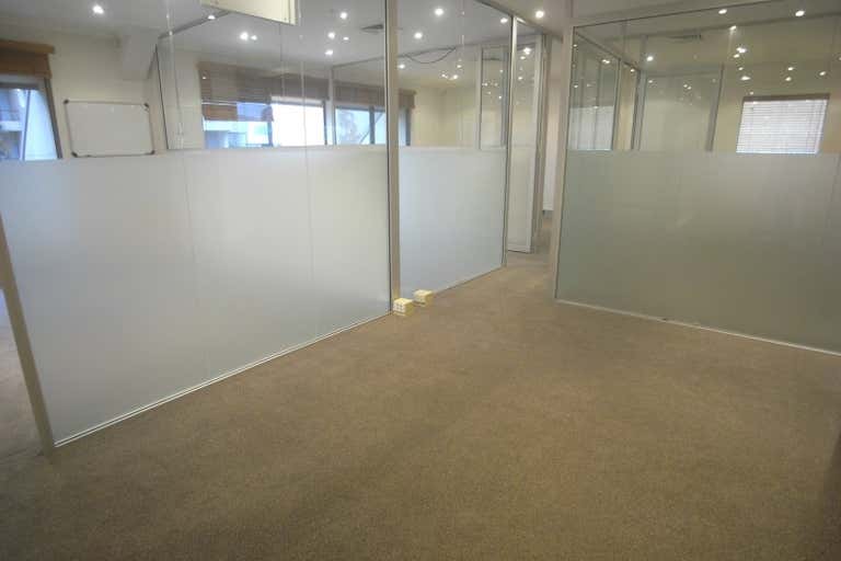 Suite 2b, 2 New Mclean Street Edgecliff NSW 2027 - Image 4