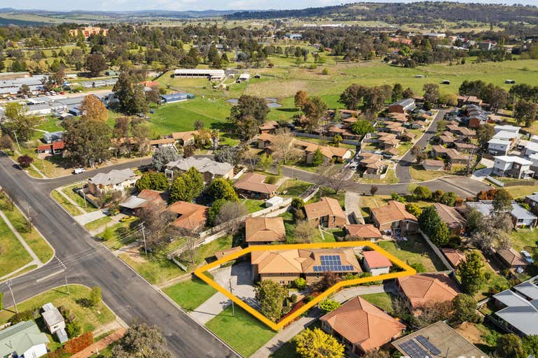 194 Browning Street Mitchell NSW 2795 - Image 3