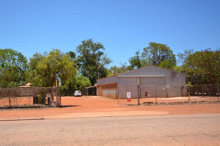 11 Farrell Street Broome WA 6725 - Image 2