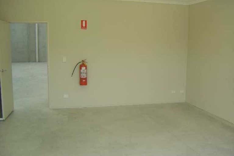 1-7, 6 Torca Terrace Mornington VIC 3931 - Image 4