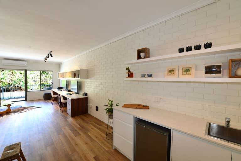 Suite 9/4 Kingfisher Drive Peregian Beach QLD 4573 - Image 4