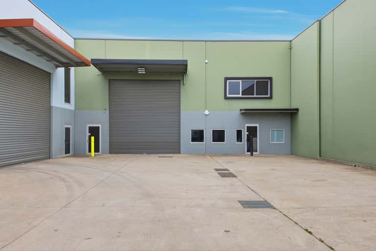 20 Bluett Drive Smeaton Grange NSW 2567 - Image 1