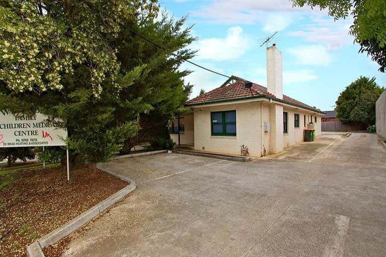 88 Cottrell Street Werribee VIC 3030 - Image 3