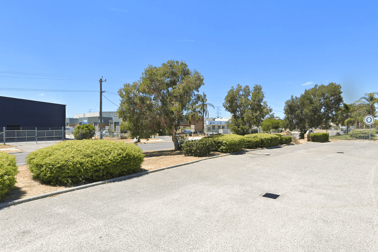 Unit 4, 63 Oxleigh Drive Malaga WA 6090 - Image 3