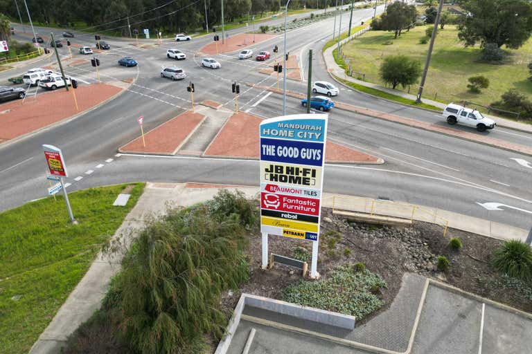 Mandurah Home City, 16 Lakes Road, Mandurah, WA 6210 Showroom & Large