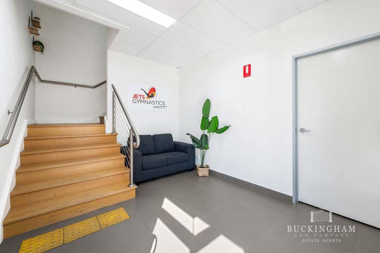 1/16 Brisbane Street Eltham VIC 3095 - Image 2