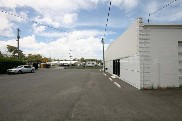 332 Brisbane Rd Arundel QLD 4214 - Image 4