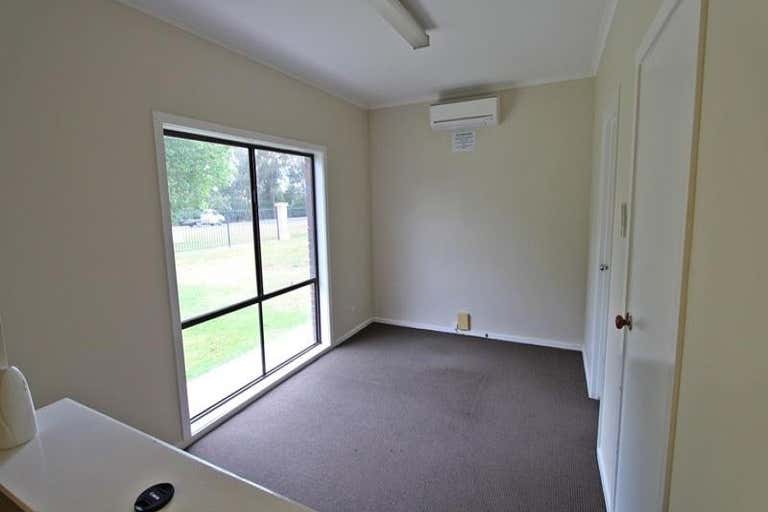 210 Hammond Avenue Wagga Wagga NSW 2650 - Image 2