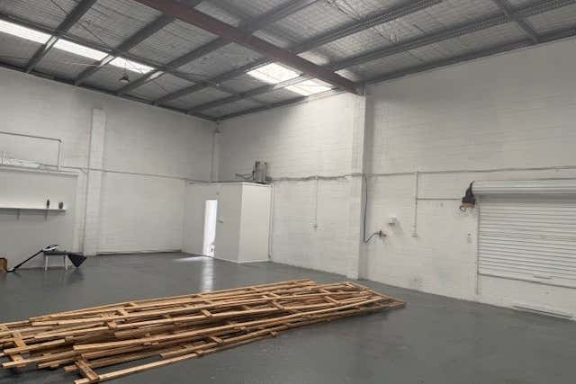 4/32 Brendan Drive Nerang QLD 4211 - Image 4