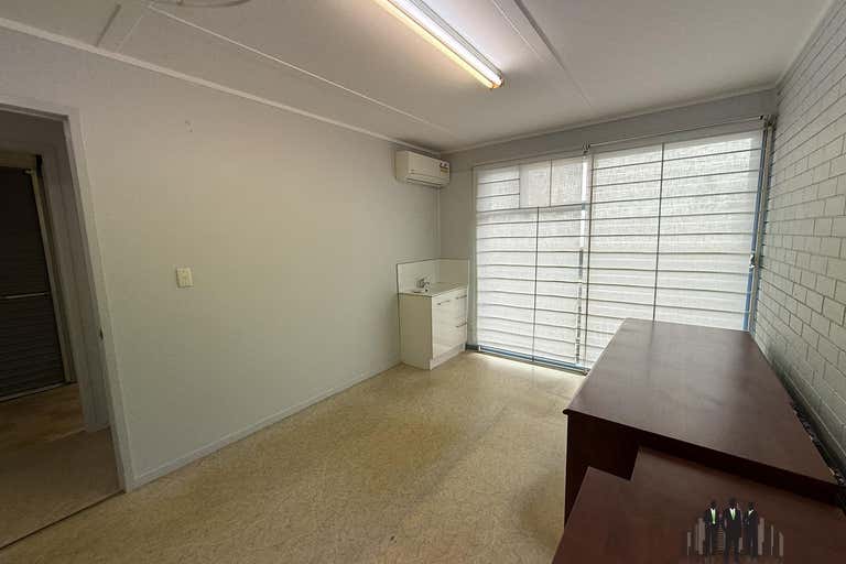 2/497 Gympie Rd Strathpine QLD 4500 - Image 4