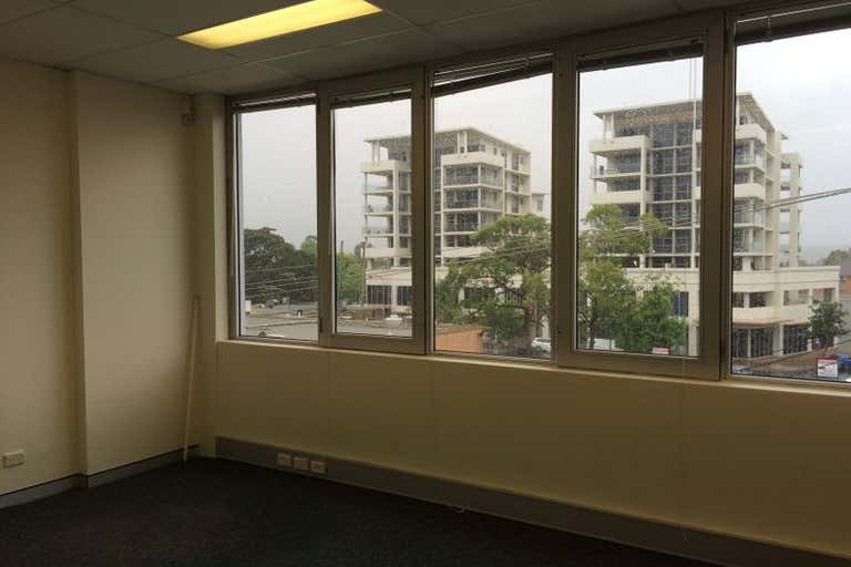 Suite, 102/10-12 Boyle Street Sutherland NSW 2232 - Image 4