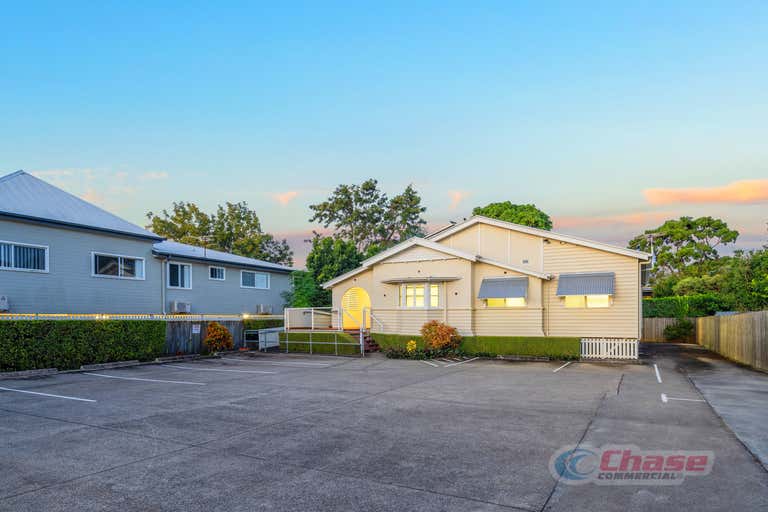 41 Nudgee Road Hamilton QLD 4007 - Image 1