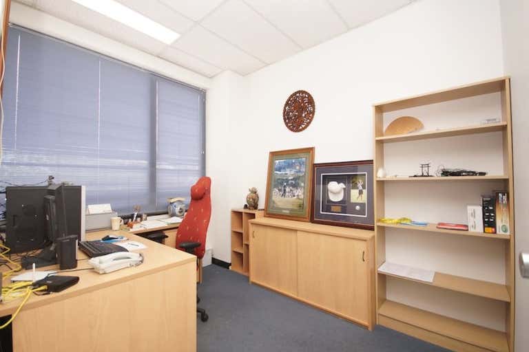 305/620 St Kilda Rd Melbourne VIC 3004 - Image 2