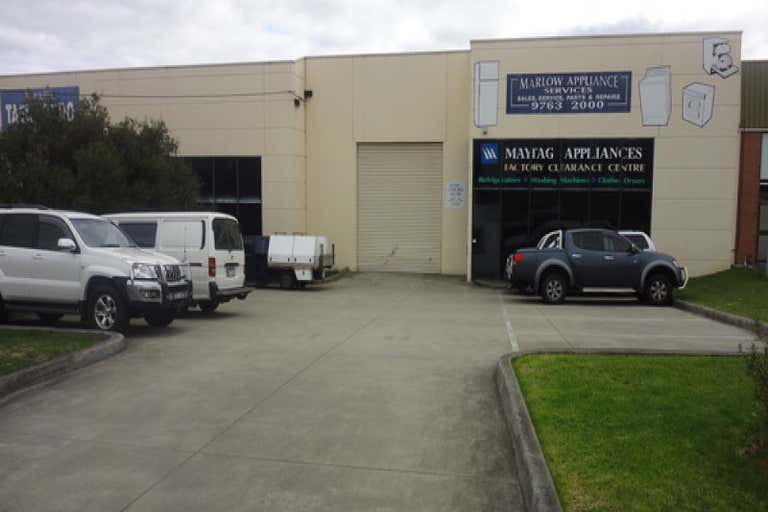 2/1 Laser Drive Rowville VIC 3178 - Image 2