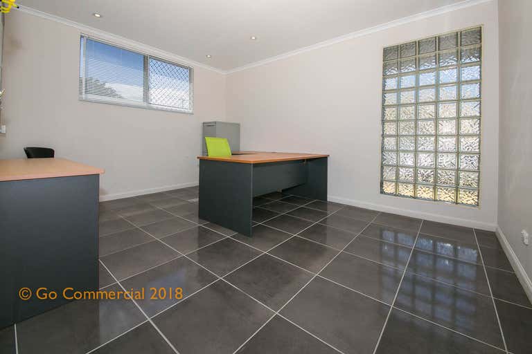 34 Barry Street Bungalow QLD 4870 - Image 4