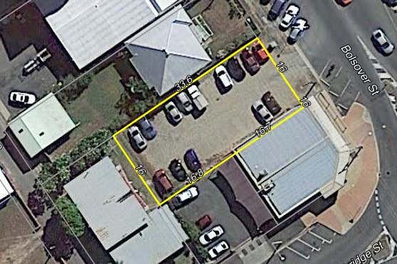 70 Bolsover Street Rockhampton City QLD 4700 - Image 2