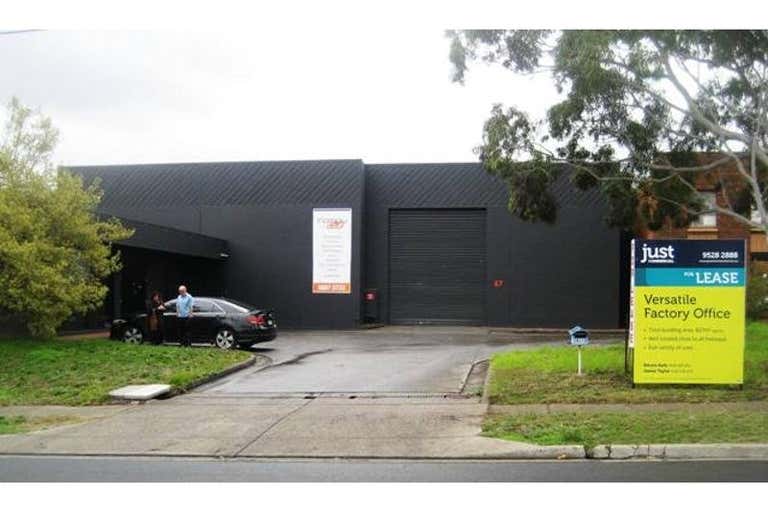 67 Parkhurst Drive Knoxfield VIC 3180 - Image 1