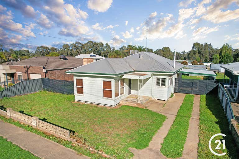 8 Blair Street Moama NSW 2731 - Image 2