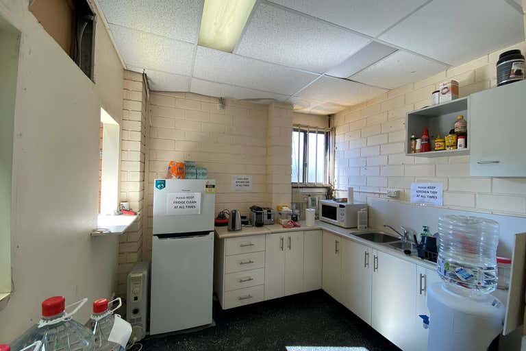 Unit 4, 3-11 Flora Street Kirrawee NSW 2232 - Image 4