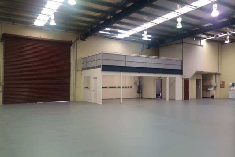 Unit 1, 8 Cornwall Road Ingleburn NSW 2565 - Image 4