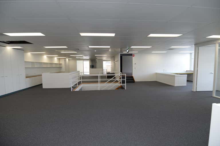 9-11 St Paul’s Terrace Spring Hill QLD 4000 - Image 4