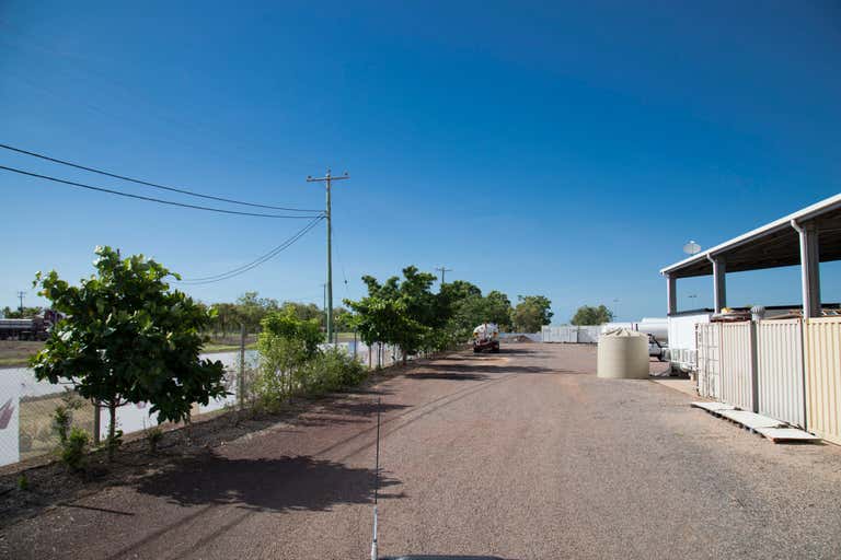 16-18 Beard Crescent Normanton QLD 4890 - Image 4