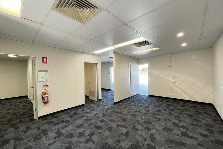 4/738 Gympie Road Chermside QLD 4032 - Image 2