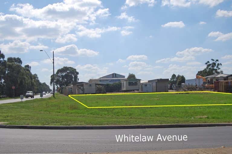 142 Whitelaw Avenue Delacombe VIC 3356 - Image 2
