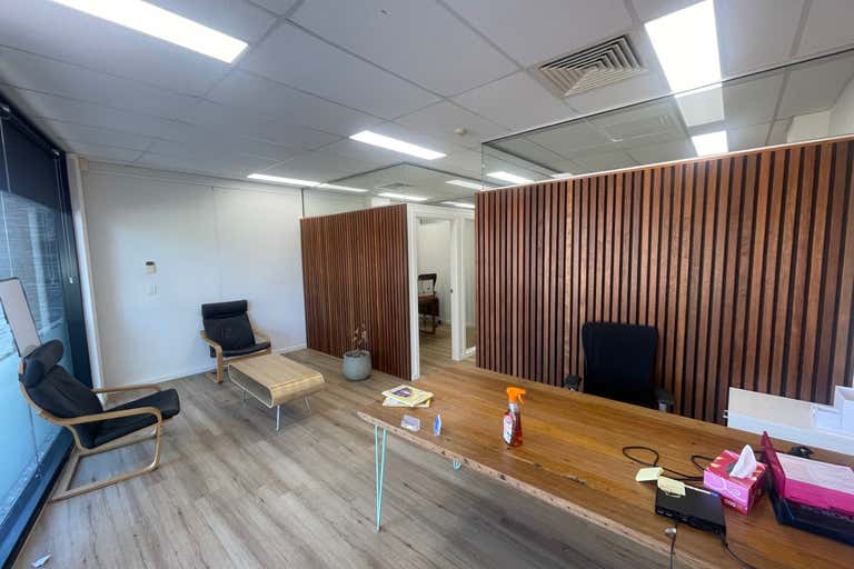 2/75 Wharf Street Tweed Heads NSW 2485 - Image 3