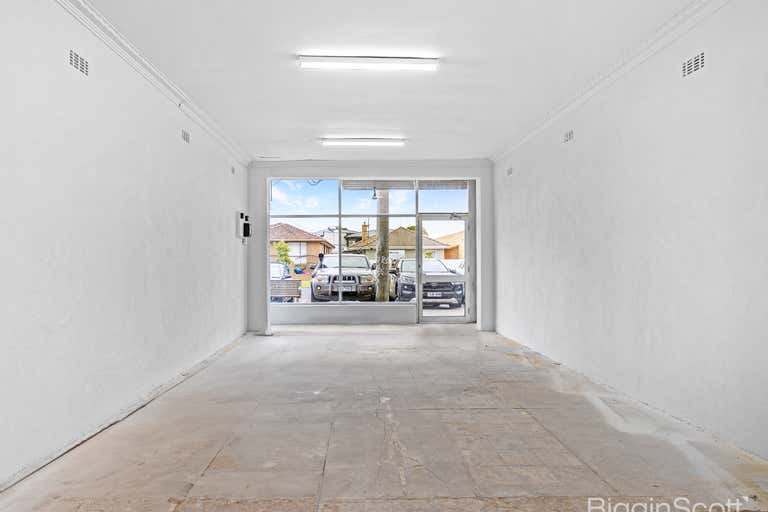 33 The Circle Altona North VIC 3025 - Image 2