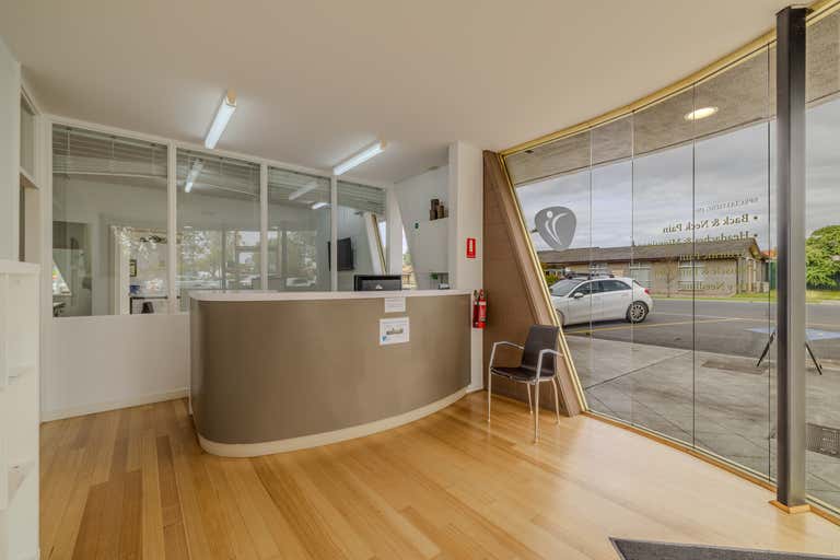 1/52B Desailly Street Sale VIC 3850 - Image 2