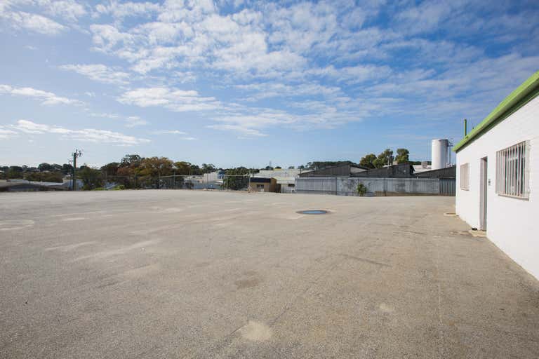 Unit 4, 4 Ladner Street O'Connor WA 6163 - Image 4