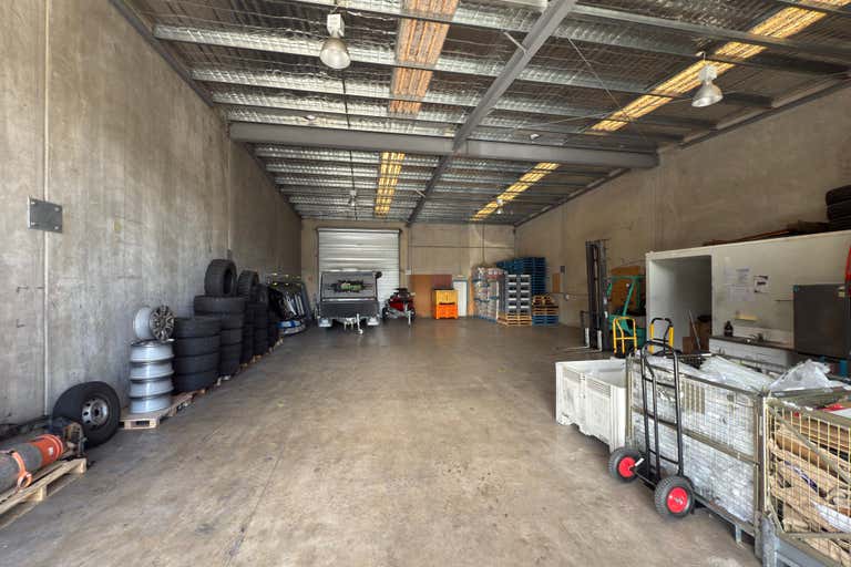 2/6 Neumann Court Kunda Park QLD 4556 - Image 2