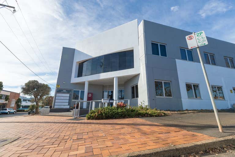 First Floor, 162 Hume Street East Toowoomba QLD 4350 - Image 1