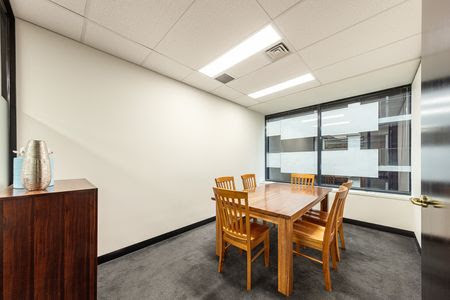 Suite 213/566 St Kilda Road Melbourne VIC 3004 - Image 3