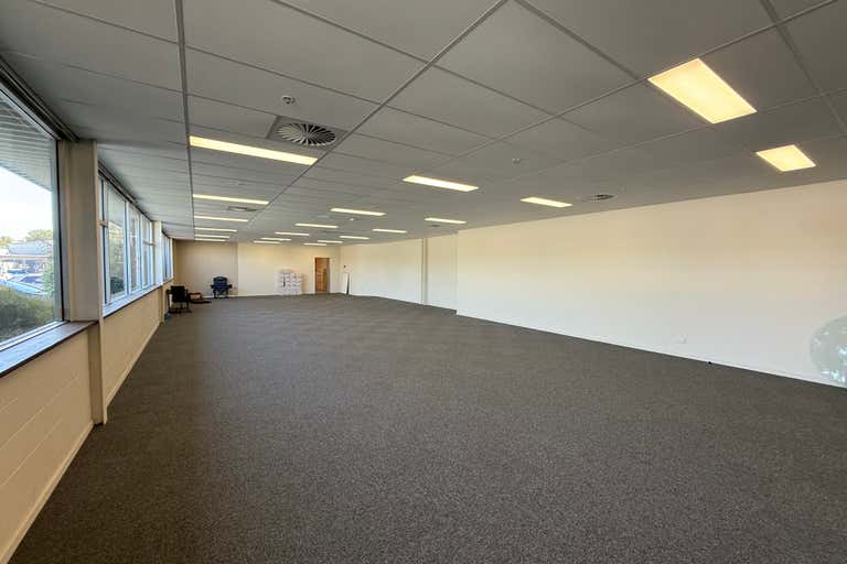 Unit  1, 18 Nyrang Street Fyshwick ACT 2609 - Image 2