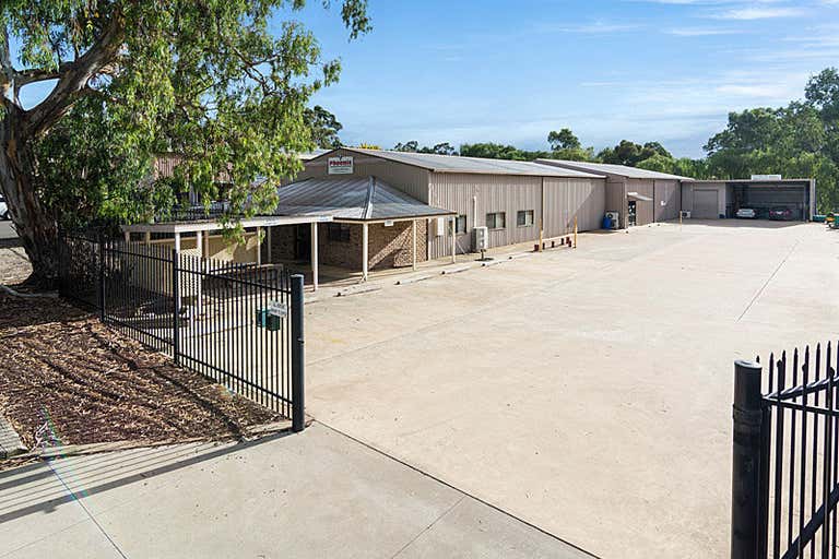 20 Oborn Road Mount Barker SA 5251 - Image 1