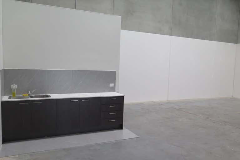 11/28 Longford Road Epping VIC 3076 - Image 4