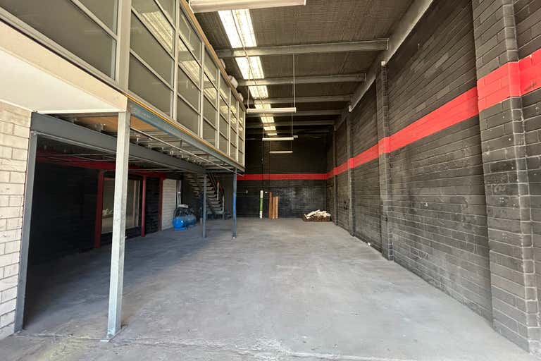 Unit 2B, 4 Louise Avenue Ingleburn NSW 2565 - Image 2