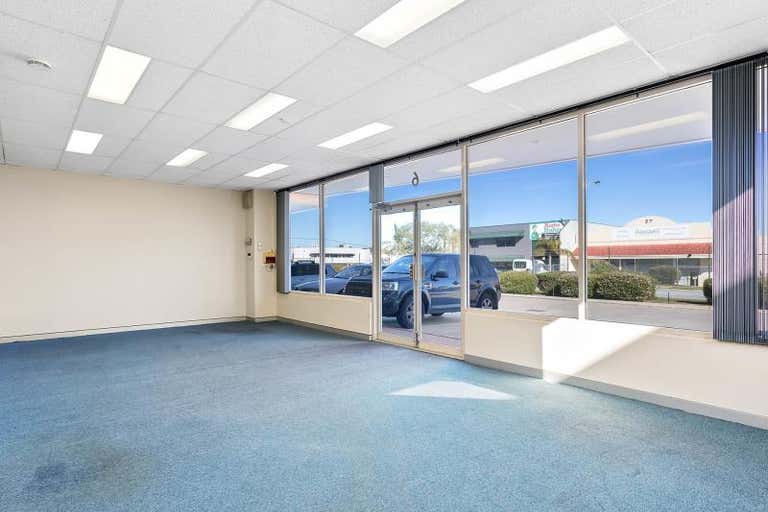 6/30 Enterprise Crescent Malaga WA 6090 - Image 4