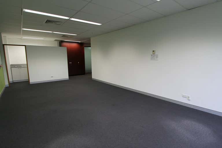 Suite 3.06, 4 Hyde Parade Campbelltown NSW 2560 - Image 3