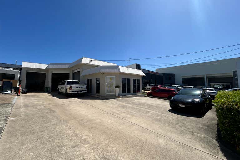 90A Minnie Street Southport QLD 4215 - Image 2