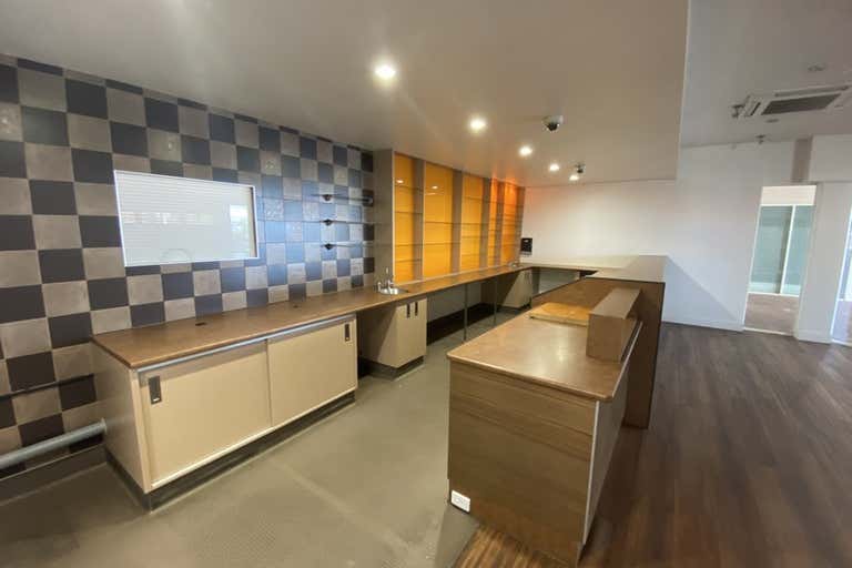 15/81  Boat Harbour Drive Pialba QLD 4655 - Image 4