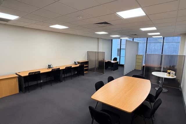 9/25 Claremont Street South Yarra VIC 3141 - Image 2