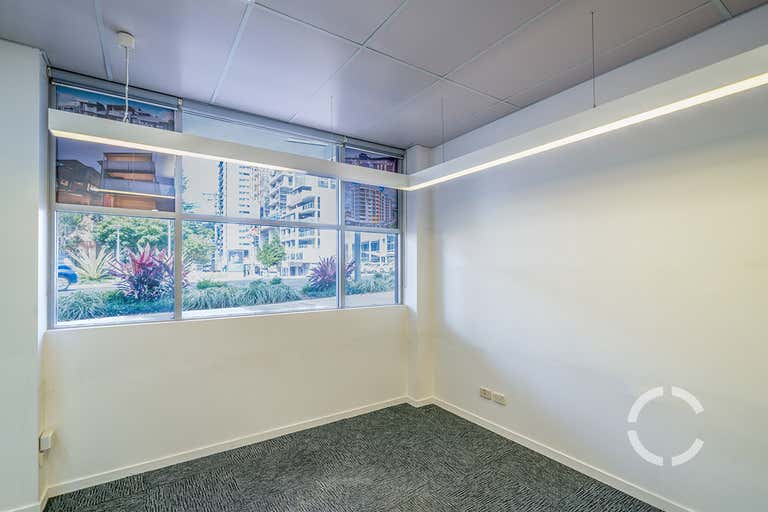 111/8 Cordelia Street South Brisbane QLD 4101 - Image 2